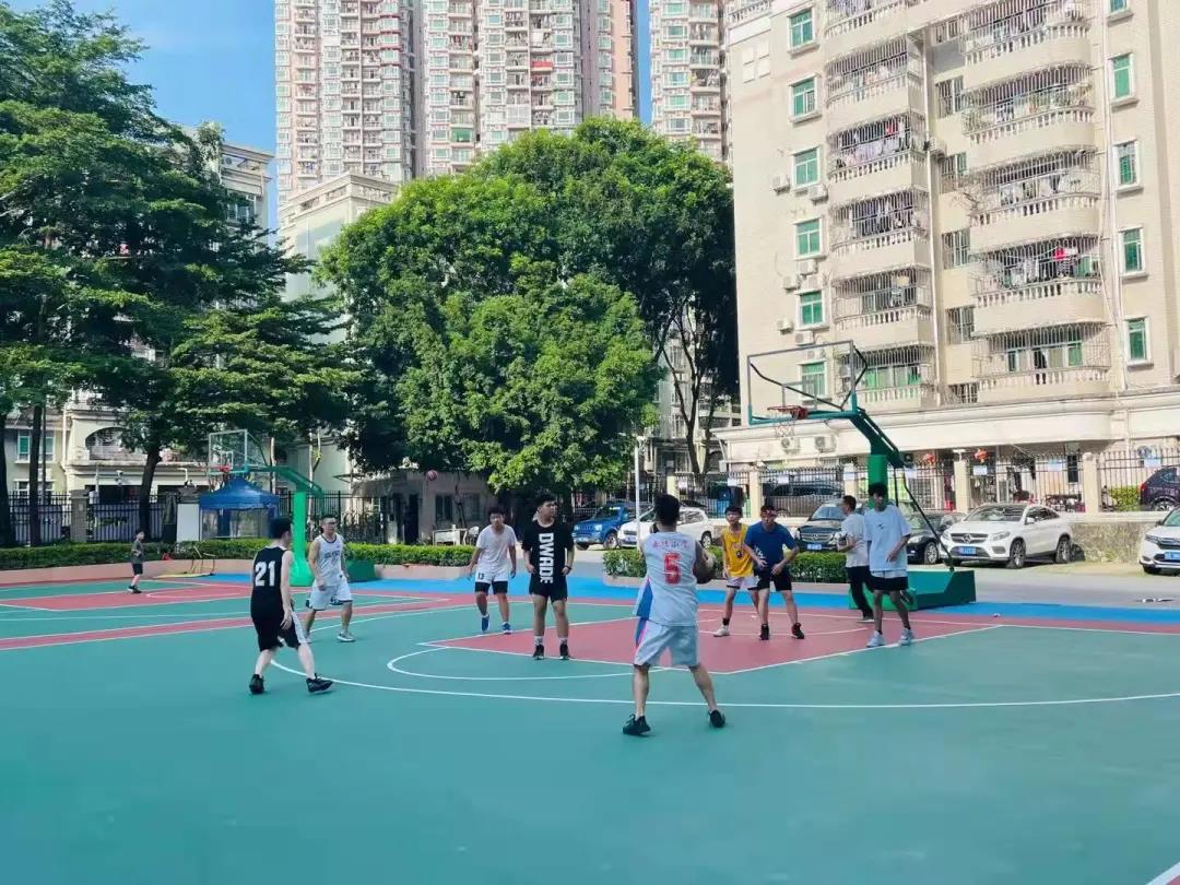 师生同场  激情飞扬