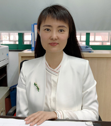 副校长:董延韬女士
