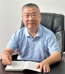 云顶学校副校长:梁宏杰